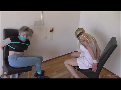 ❤️ Függő / Megkötözve és betömve / Szűzlány a bajban Porno at hu.sexogolic-info.ru