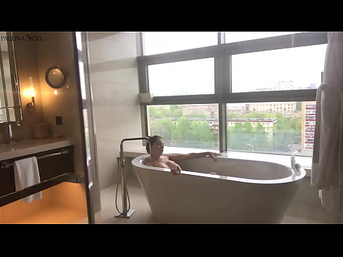 ❤️ Óriási babe szenvedélyesen kiveri ki a punciját a fürdőszobában Porno at hu.sexogolic-info.ru